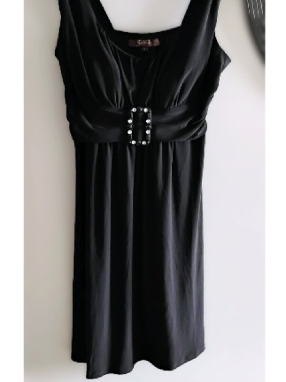 Jessica Black Sleeveless Evening Dress with Embellished Buckle
